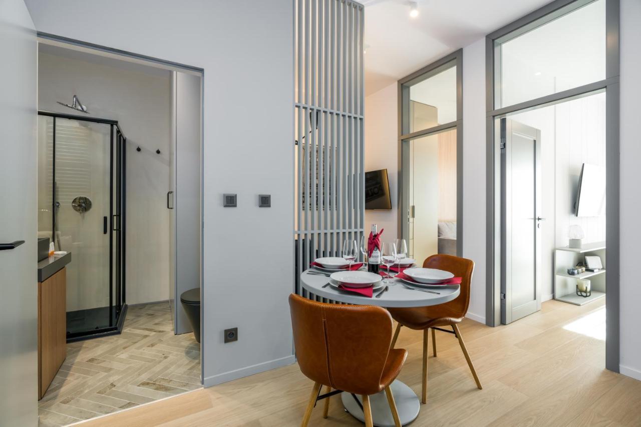 Central Apartments Garbary By Noclegi Renters 포즈난 외부 사진